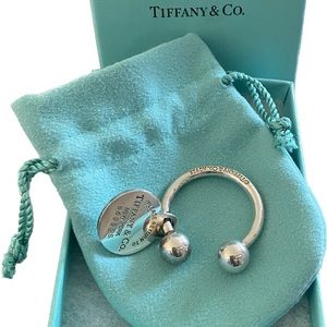 Tiffany & co. Horseshoe keychain.